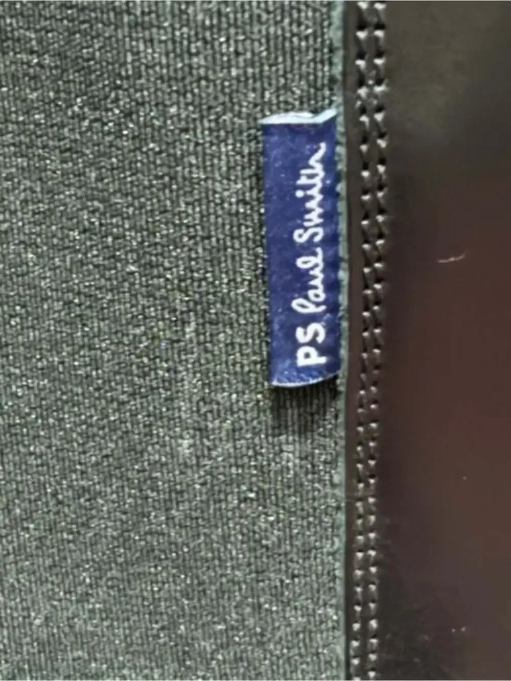 PS Paul Smith sleek black